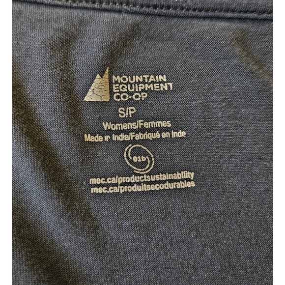 MEC women's Small basic black short sleeve v-neck tee t-shirt top - Picture 5 of 10